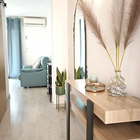 Apartament Apartment Dinasty *