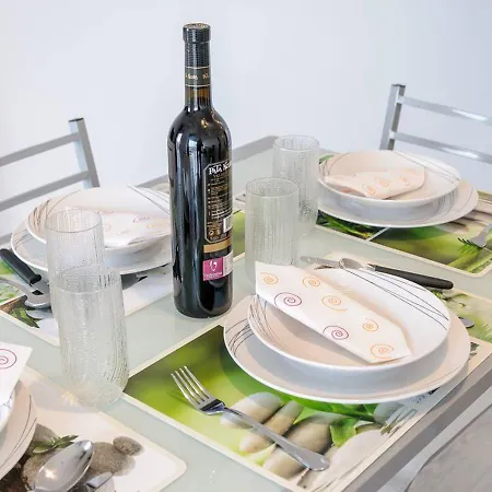 Apartment Dinasty * Empuriabrava