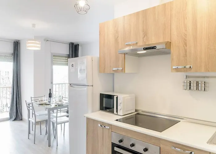 Apartamento Dinasty Эмпуриабрава